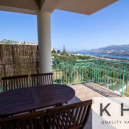 Sofia's Grand View Maisonette Near Argostoli! *
